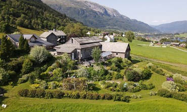 Fasaden av Store Ringheim Hotell og Restaurant